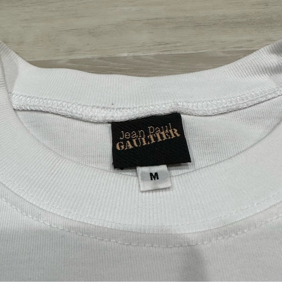 Exclusive Jean Paul Gaultier Designer Tshirt. - Picture 7 of 12
